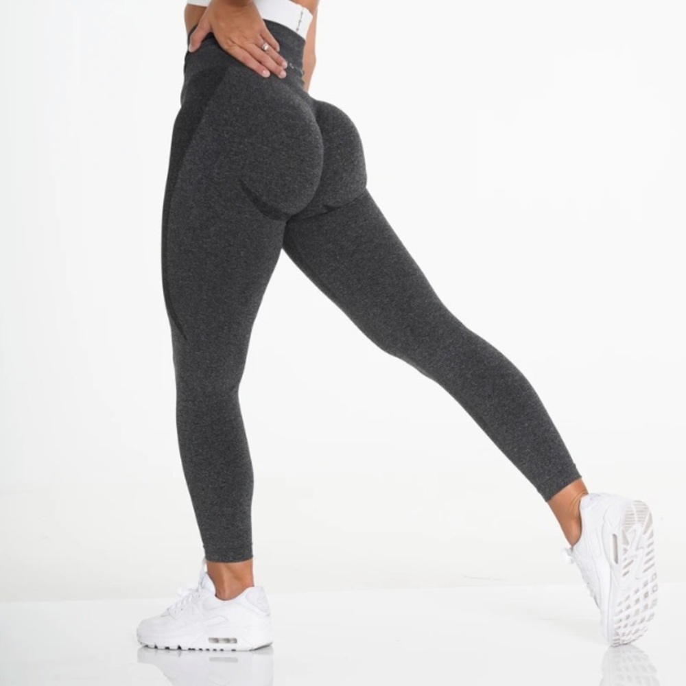 NVGTN Black Speckled contour seamless leggings